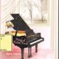 Piano di kotak kaca /Agnes Jessica